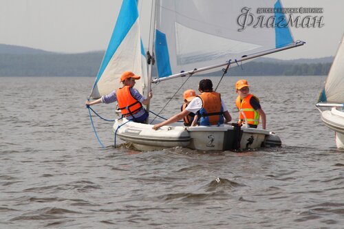 Фоторепортаж с парусной практики флотилии Флагман, прошедшей в июне 2017 года.